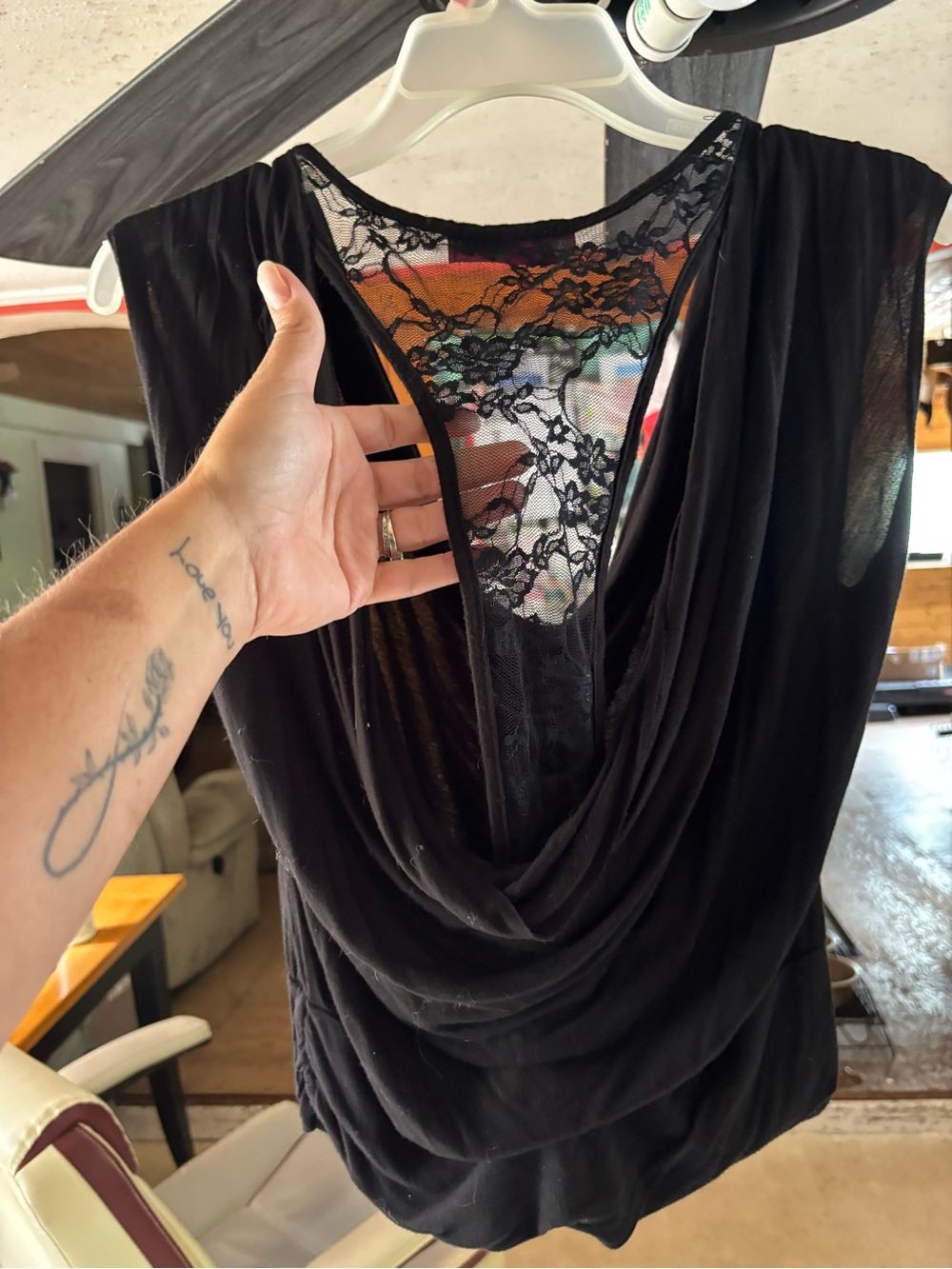 Annabelle Black Lace-Detail Tank Top - Picture 3 of 4